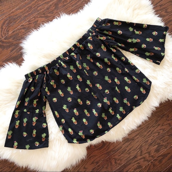 Blue Rain Off The Shoulder Black Cactus To… - Picture 2 of 7